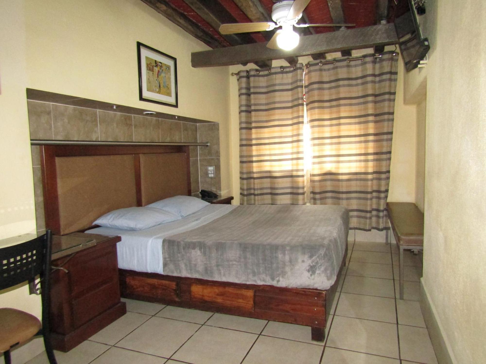 Hotel 1973 San Luis Potosí Kültér fotó